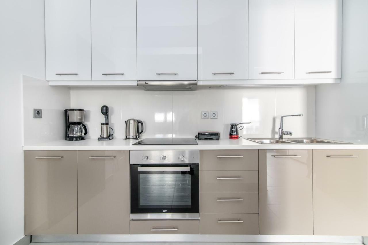 Lux 'N Comfort Apartments Tínos Eksteriør bilde