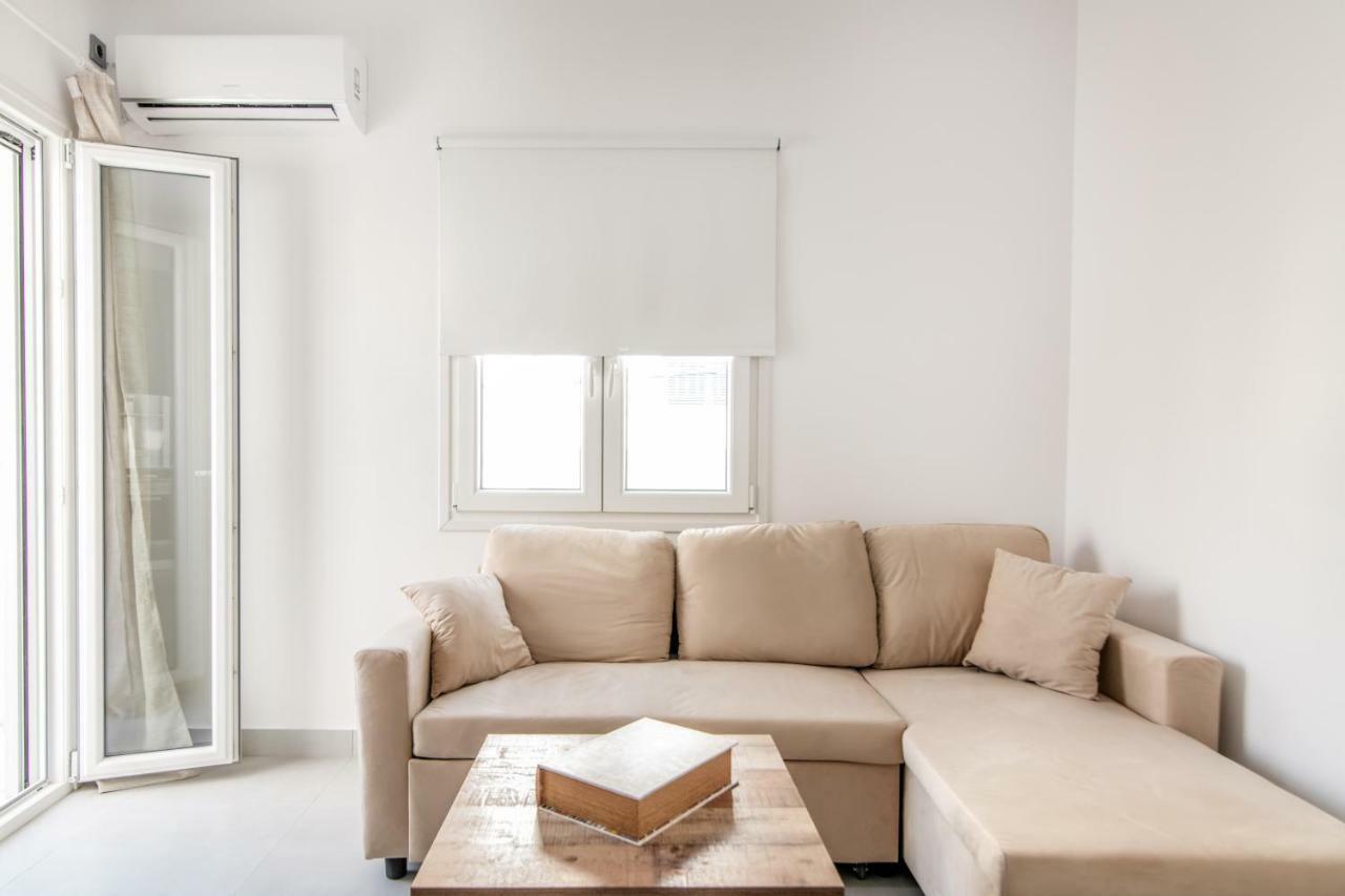 Lux 'N Comfort Apartments Tínos Eksteriør bilde